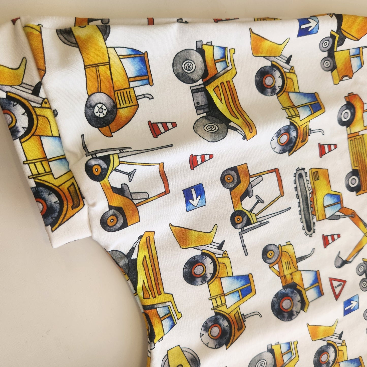 Romper | short | construction
