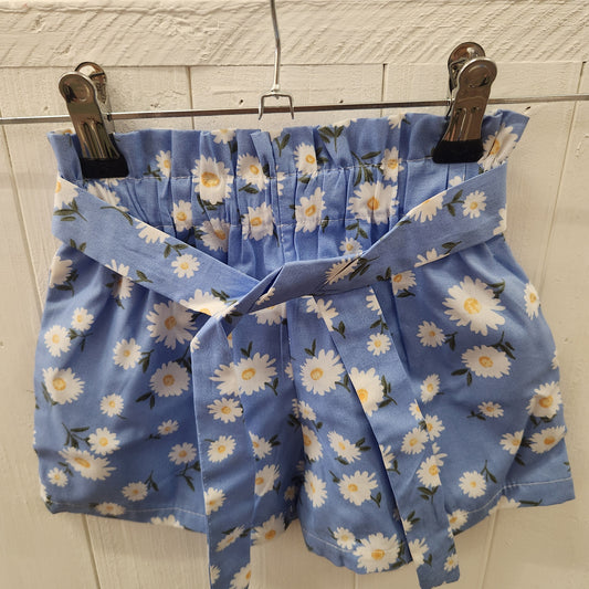Shorts | Paper bag | Blue daisies